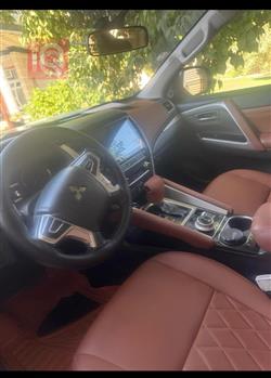 ميتسوبيشي باجيرو سبورت